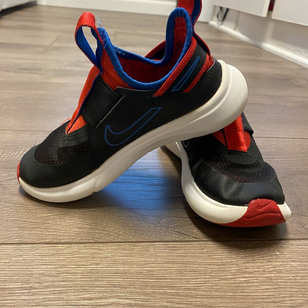 Nike Flex Runner Shoes
